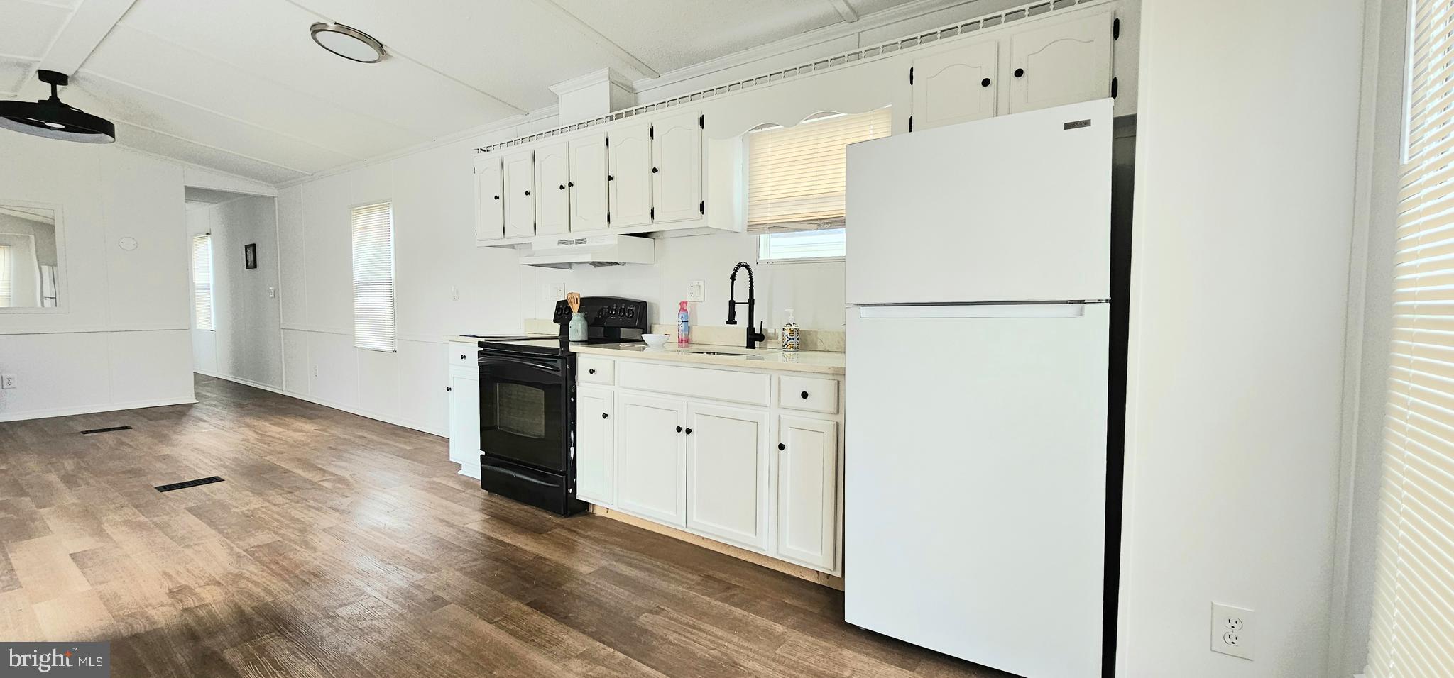 10505 Cedarville Road, Unit 310 Brandywine, MD 20613 - Photo 3 of 14 Kitchen