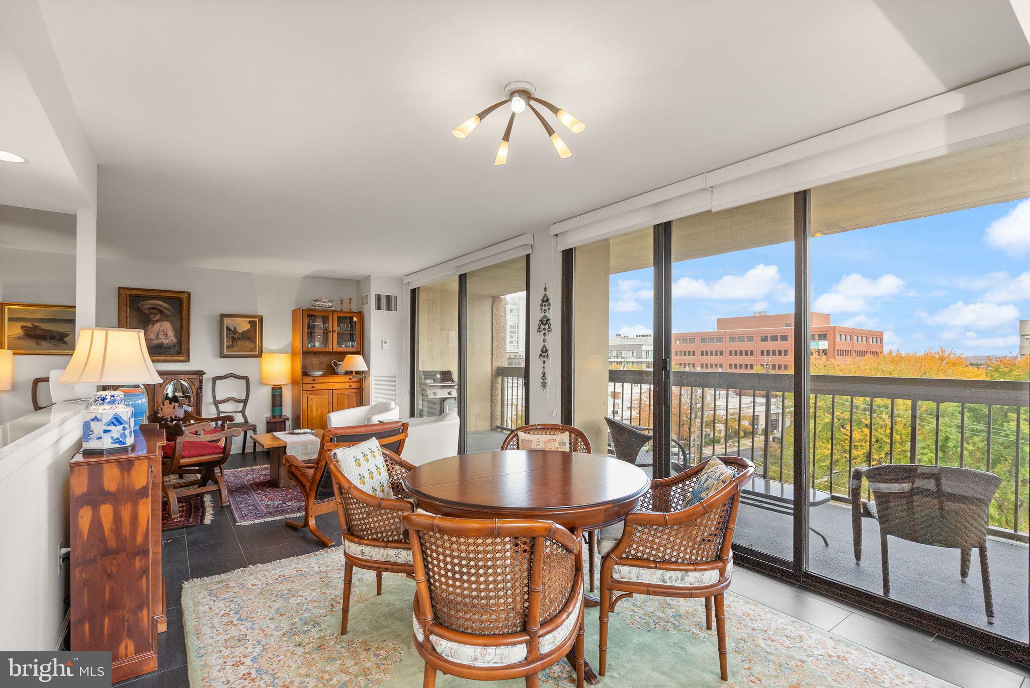 400 Madison Street, Unit 409 Alexandria, VA 22314 - Photo 18 of 98