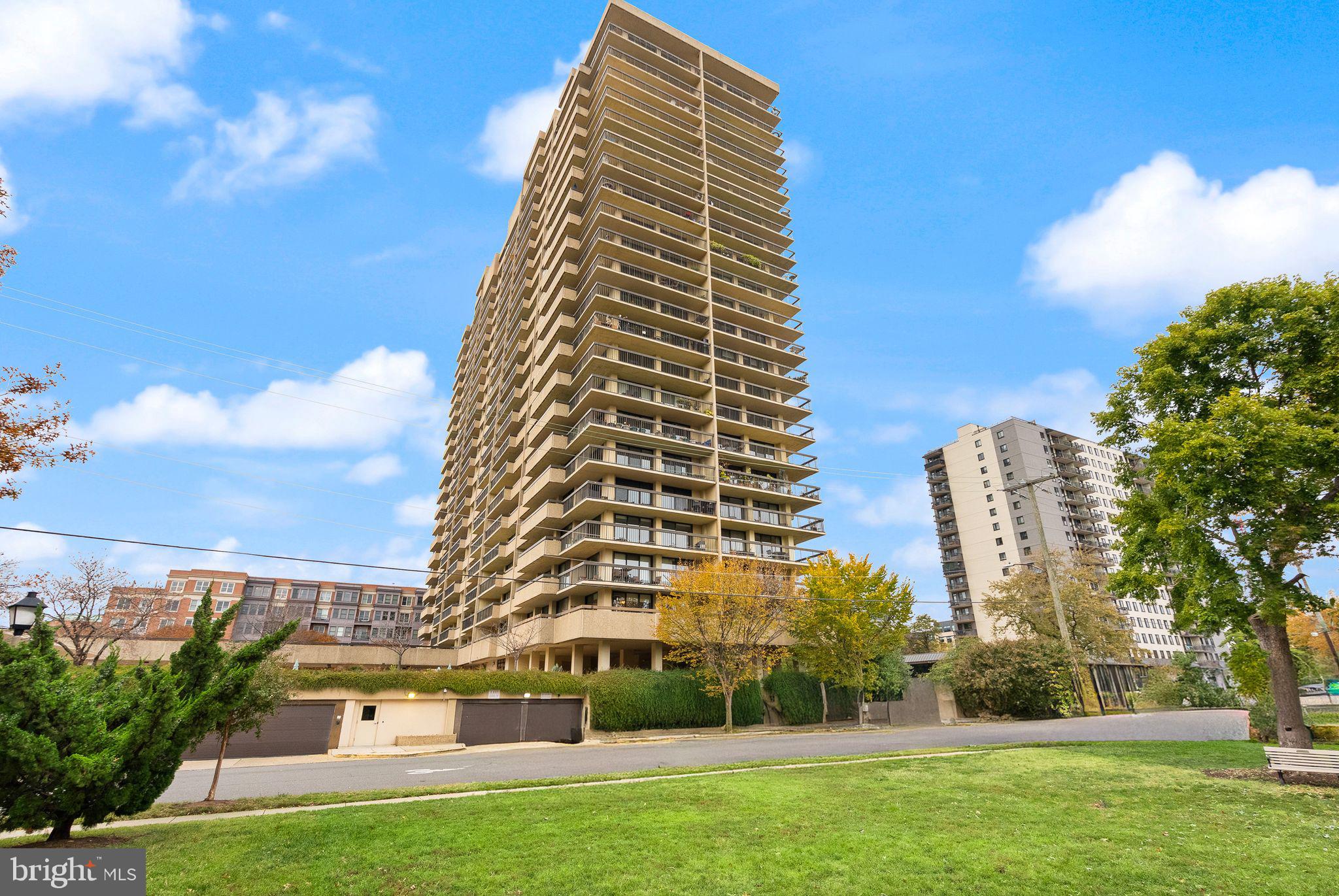 400 Madison Street, Unit 409 Alexandria, VA 22314 - Photo 2 of 98 a view of a multi story building
