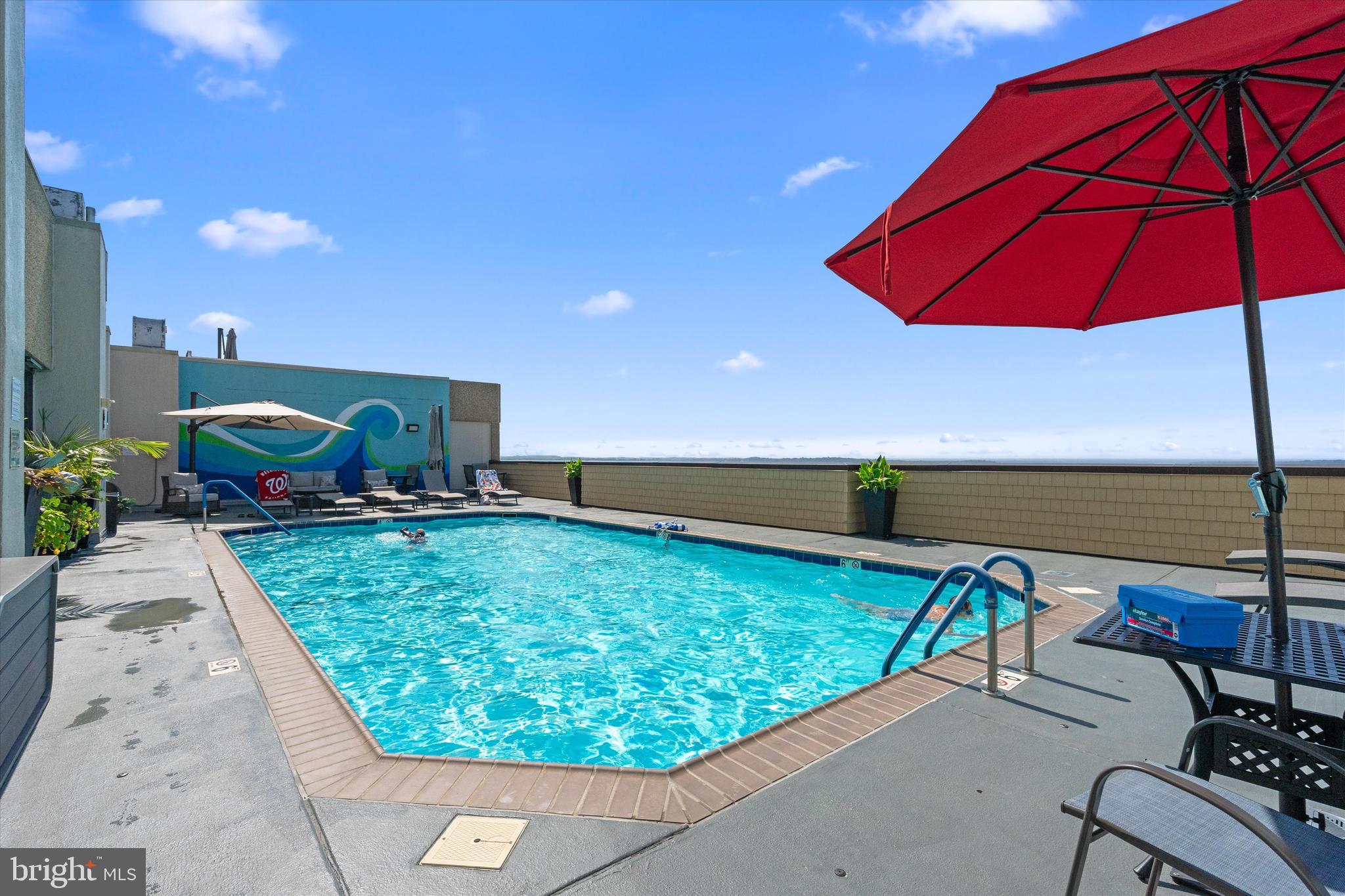 400 Madison Street, Unit 409 Alexandria, VA 22314 - Photo 42 of 98 23rd floor pool