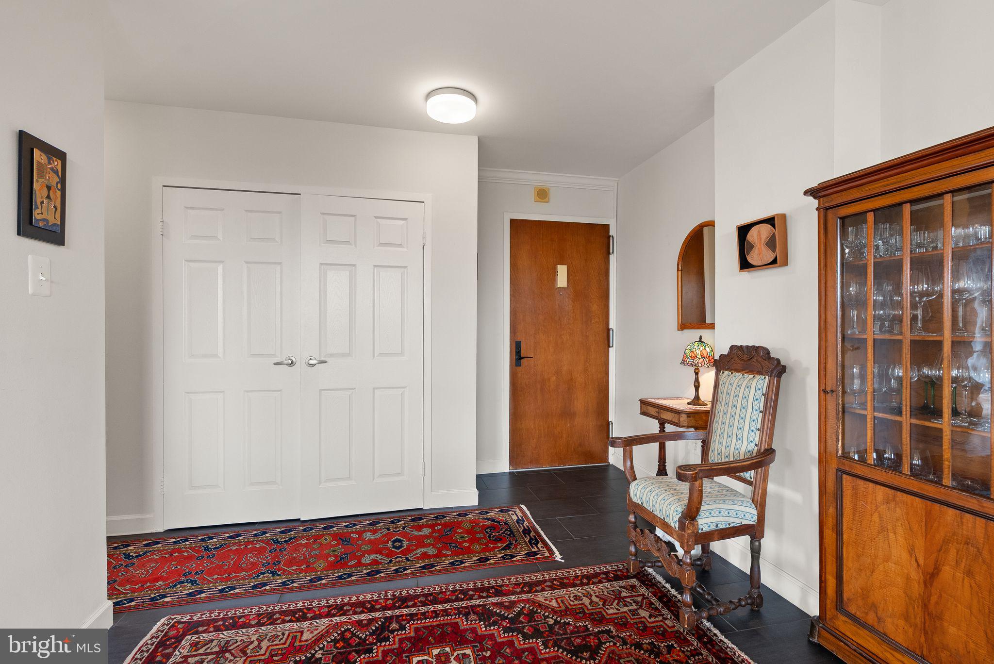 400 Madison Street, Unit 409 Alexandria, VA 22314 - Photo 6 of 98