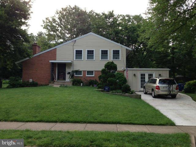 8511 Conover Place Alexandria, VA 22308 - Photo 1 of 5 Exterior Front