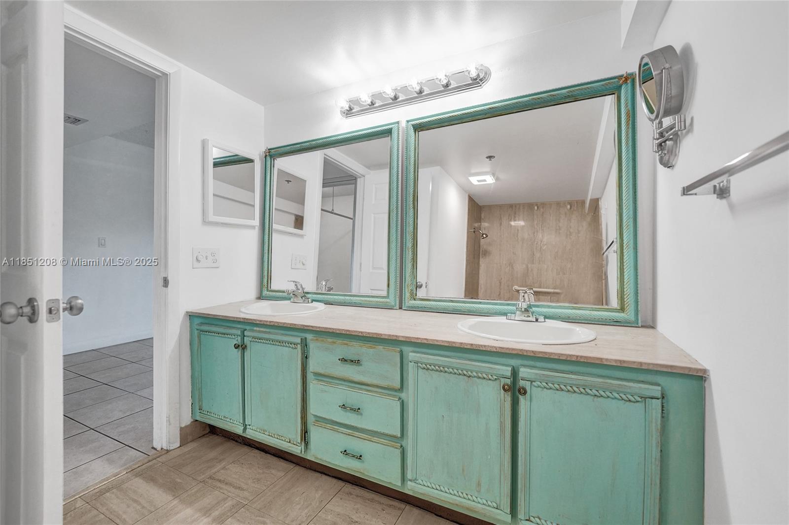 1201 South Ocean Drive, Unit 201N Hollywood, FL 33019 - Photo 15 of 31