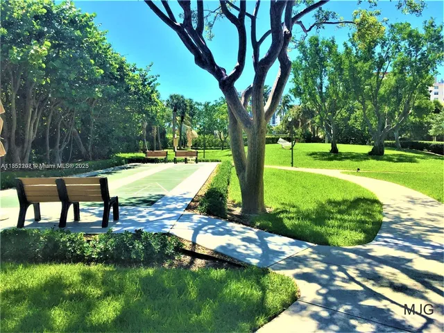 $2,400 | 1201 South Ocean Drive, Unit 201N, Hollywood, FL 33019