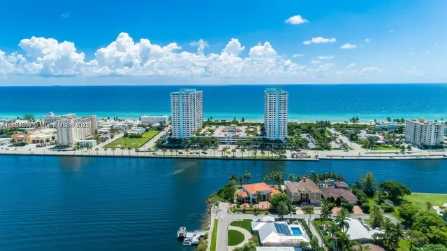 $2,400 | 1201 South Ocean Drive, Unit 201N, Hollywood, FL 33019