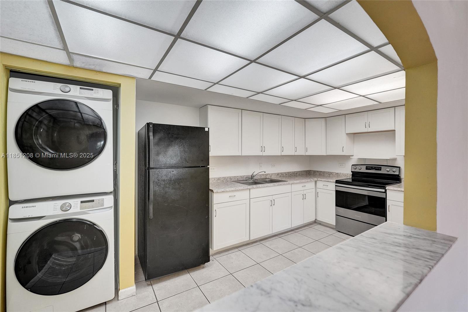 1201 South Ocean Drive, Unit 201N Hollywood, FL 33019 - Photo 10 of 31