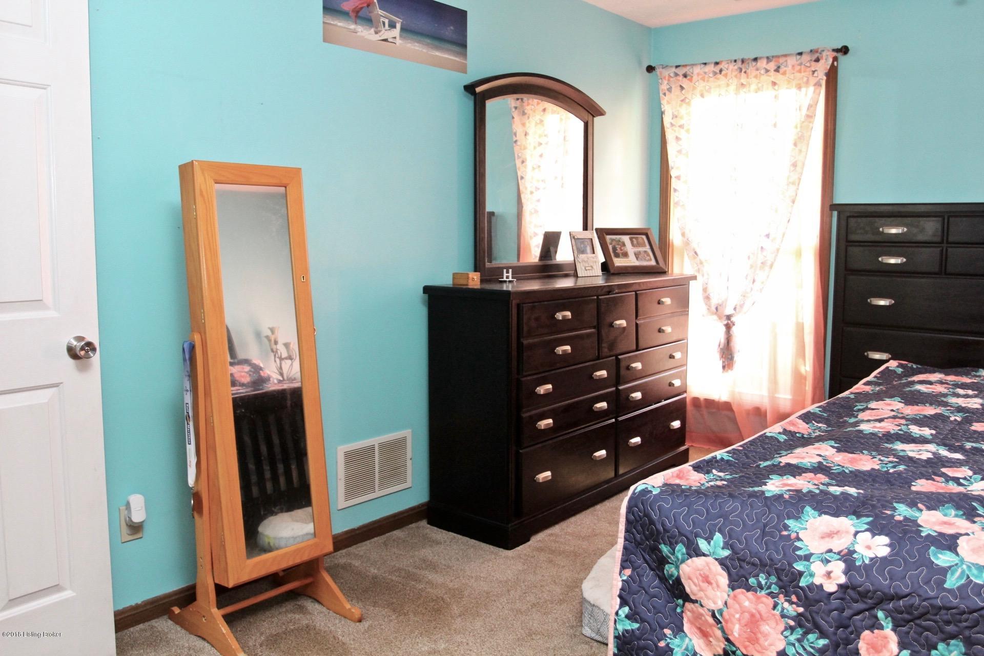 828 Greenbriar Road Mount Washington, KY 40047 - Photo 28 of 64 828 Greenbriar Rd - Mt Washington