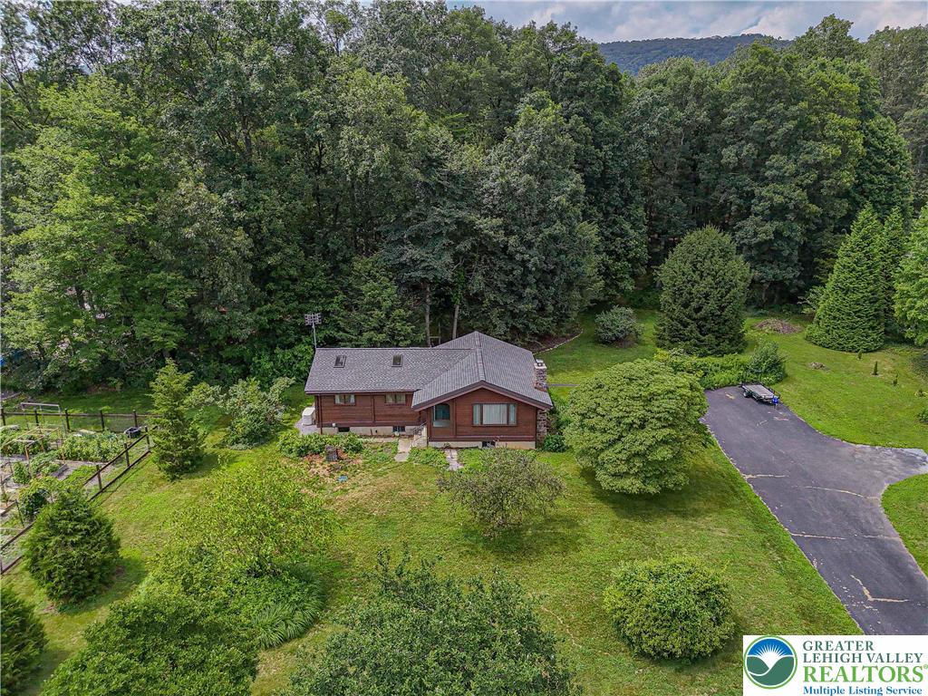 197 Bloody Spring Road Bernville, PA 19506 - Photo 7 of 52 Gallery Image 7