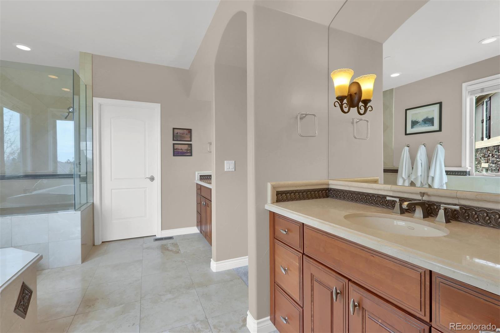 1038 Buffalo Ridge Way Castle Pines, CO 80108 - Photo 18 of 39