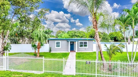 $399,000 | 14920 Garfield Drive, Homestead, FL 33033