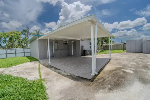 $399,000 | 14920 Garfield Drive, Homestead, FL 33033