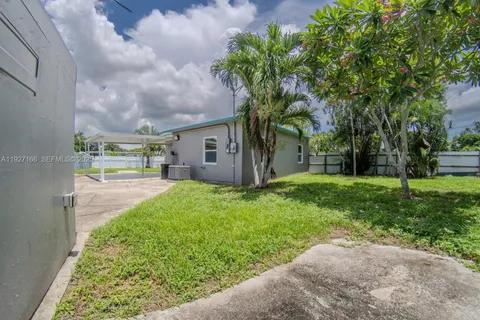 $399,000 | 14920 Garfield Drive, Homestead, FL 33033