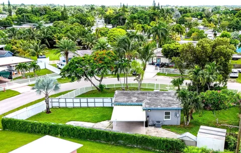 $399,000 | 14920 Garfield Drive, Homestead, FL 33033