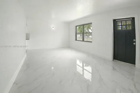 $399,000 | 14920 Garfield Drive, Homestead, FL 33033