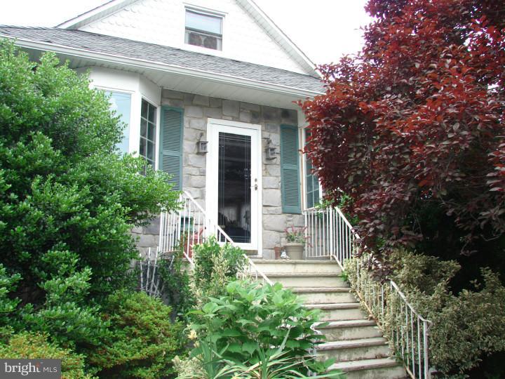 427 Rynning Avenue Maple Shade, NJ 08052 - Photo 1 of 25 Exterior Front