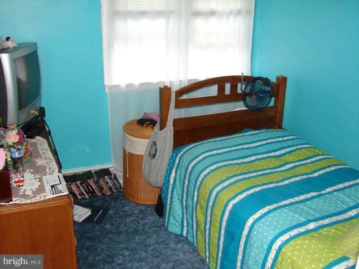 427 Rynning Avenue Maple Shade, NJ 08052 - Photo 22 of 25 Bedroom 3