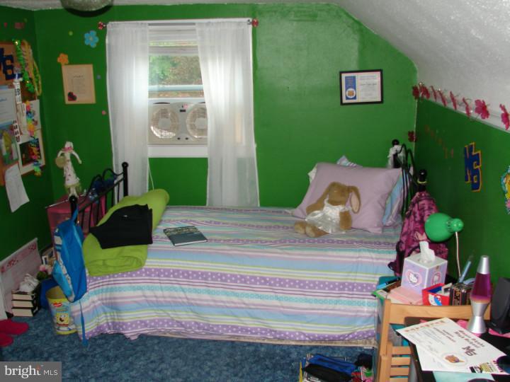 427 Rynning Avenue Maple Shade, NJ 08052 - Photo 23 of 25 Bedroom 3