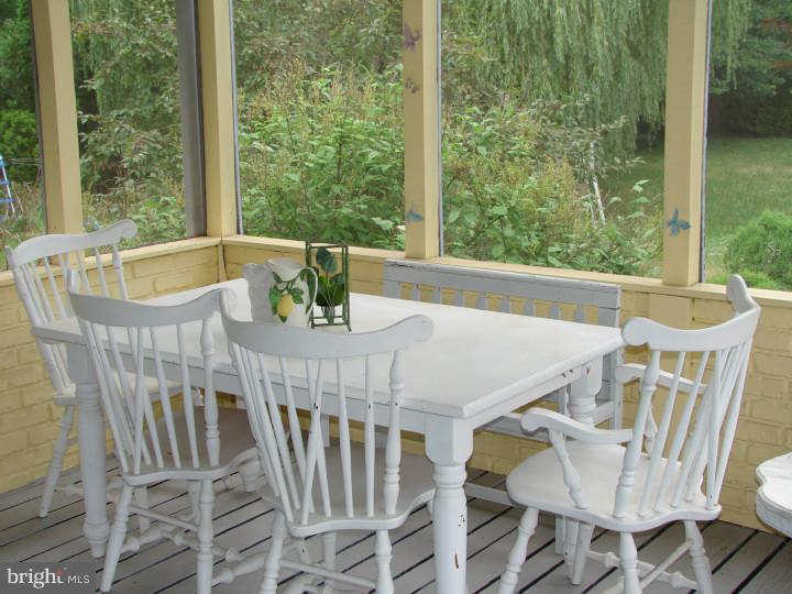 427 Rynning Avenue Maple Shade, NJ 08052 - Photo 8 of 25 Porch