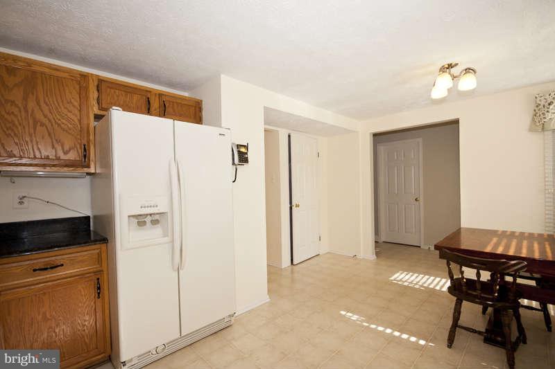 8623 Lawrence Hill Road Perry Hall, MD 21128 - Photo 14 of 28 Kitchen
