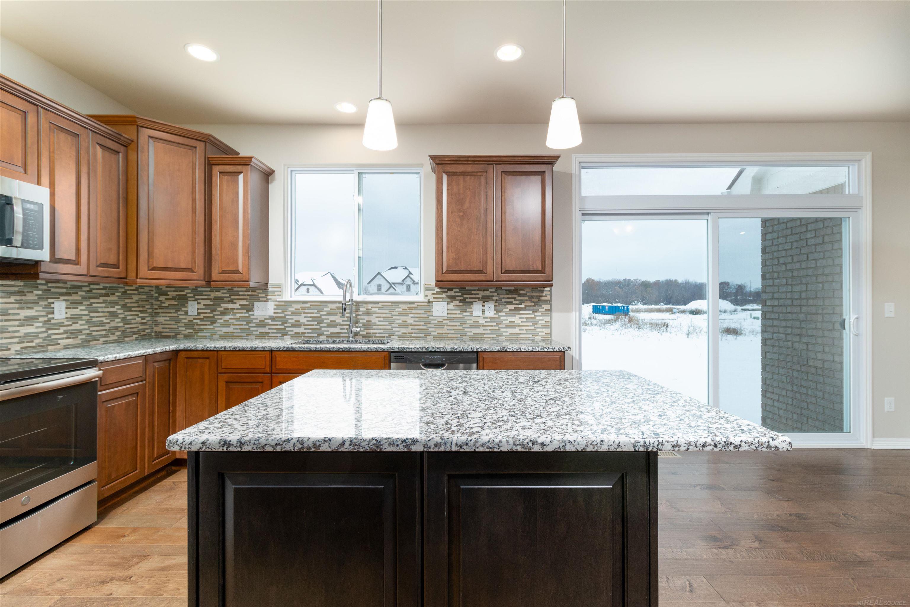 16844 Kentfield Road Macomb, MI 48044 - Photo 13 of 30 Kitchen