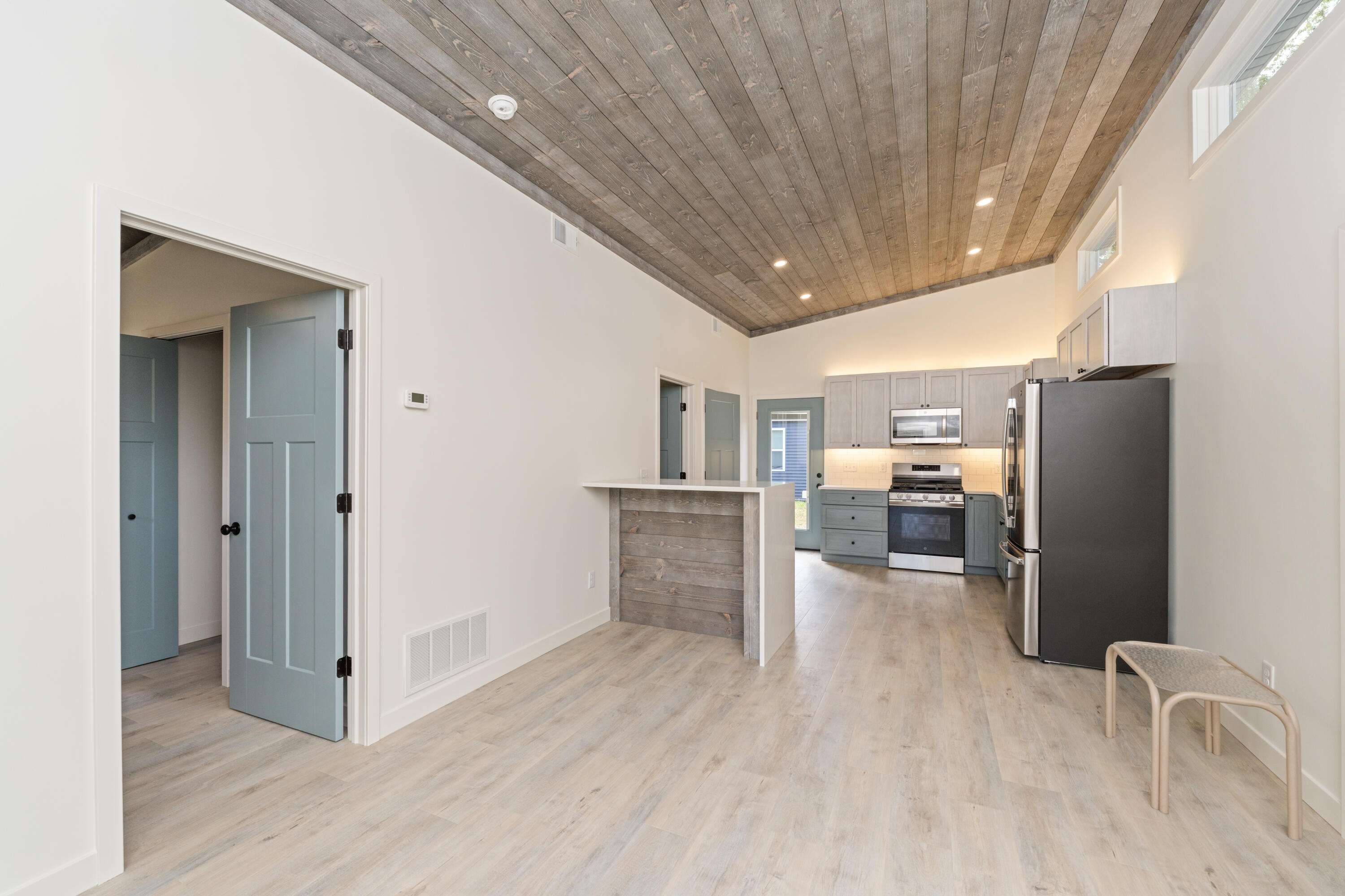 50 East Baseline Road Gobles, MI 49055 - Photo 5 of 34 DSC07058-2