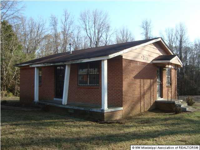 2329 Lester Road Nesbit, MS 38651 - Photo 1 of 11 Primary Photo
