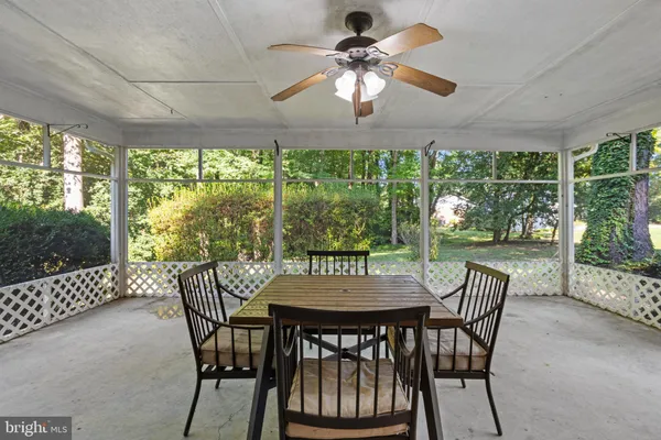 $430,000 | 290 Monroe Street, Montross, VA 22520