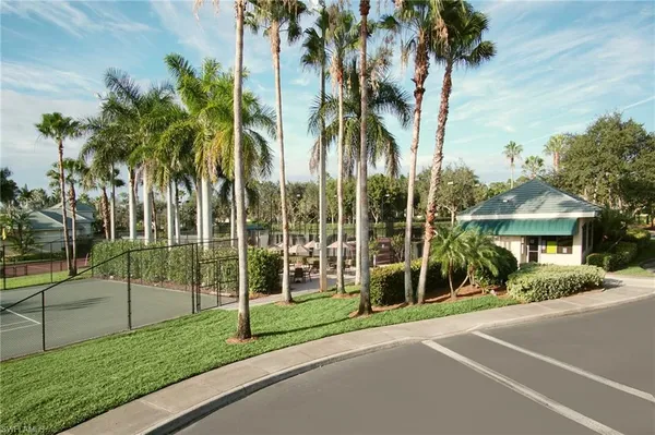 $14,000 | 4740 Stratford Court, Unit 1603, Naples, FL 34105