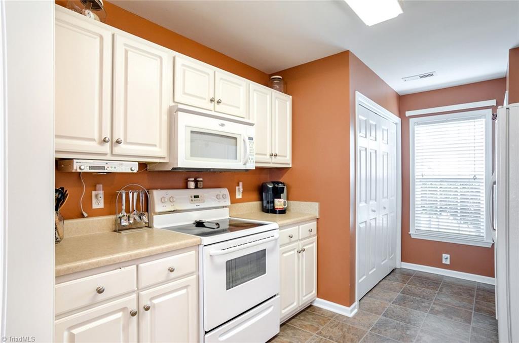 6017 Evans Mill Road High Point, NC 27265 - Photo 11 of 30 Gallery Image 11