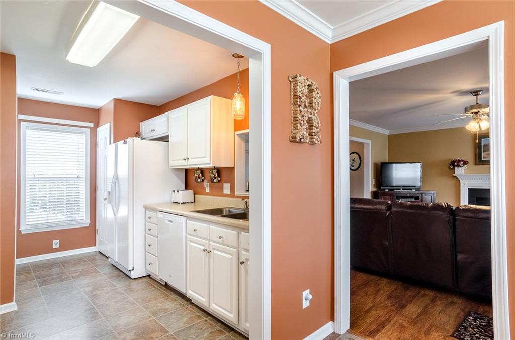 6017 Evans Mill Road High Point, NC 27265 - Photo 10 of 30 Gallery Image 10