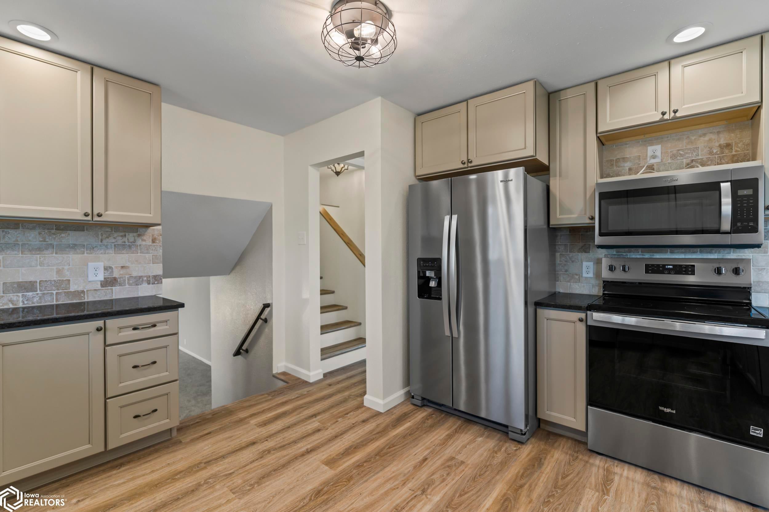 2695 Timberlane Road Webster City, IA 50595 - Photo 13 of 45 Gallery Image 13