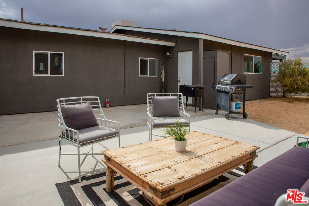 2651 Foxy Flats Road Joshua Tree, CA 92252 - Photo 7 of 61