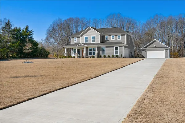 $675,000 | 3435 6 Mile Highway, Central, SC 29630