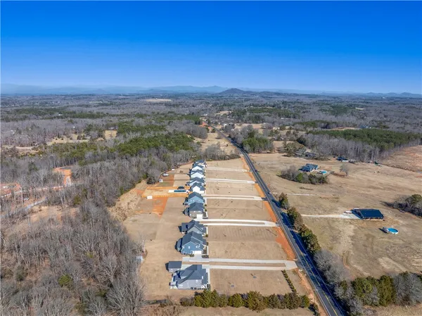 $675,000 | 3435 6 Mile Highway, Central, SC 29630