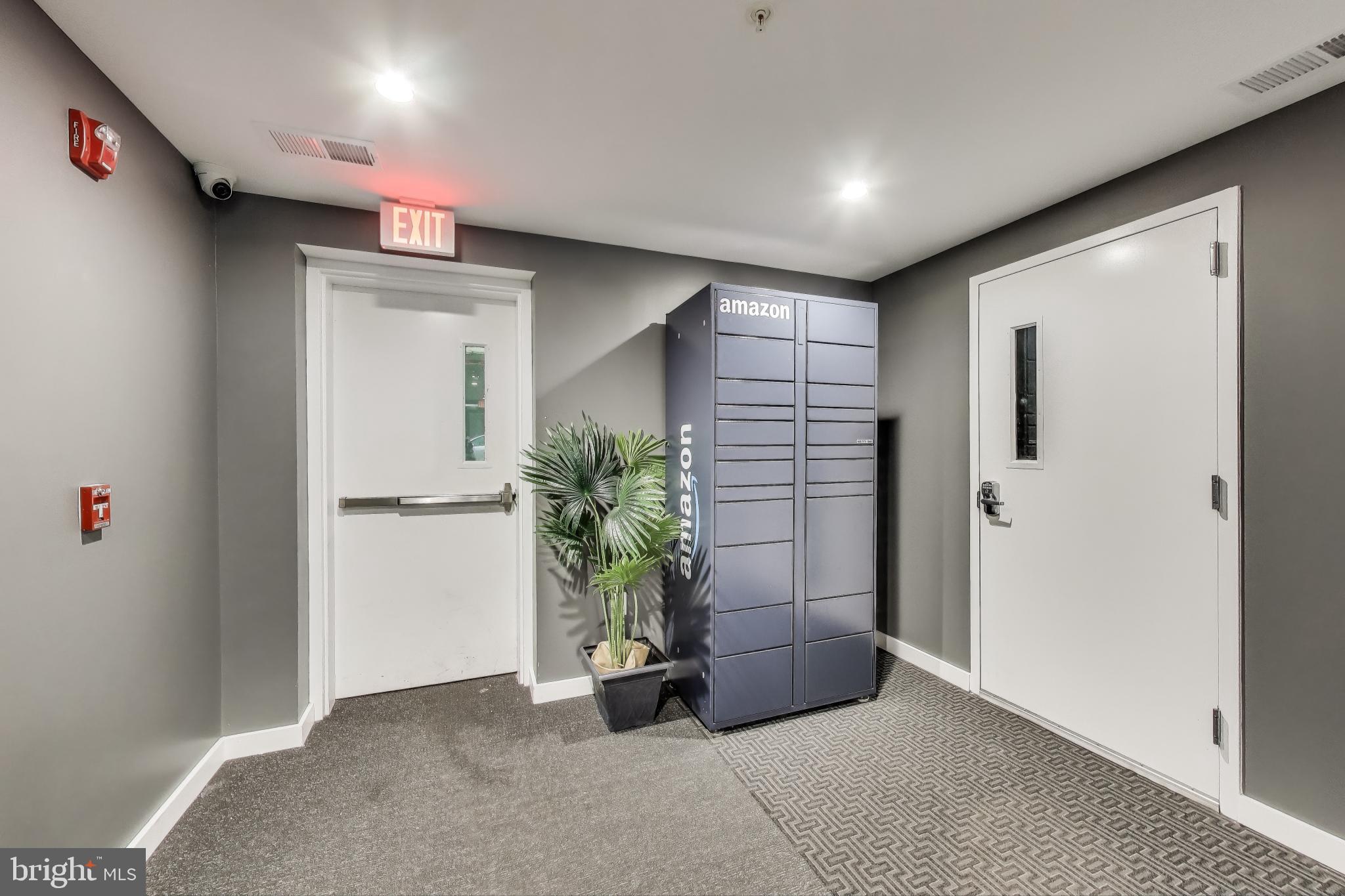 700 Roeder Road, Unit 402 Silver Spring, MD 20910 - Photo 12 of 15 Secure package delivery