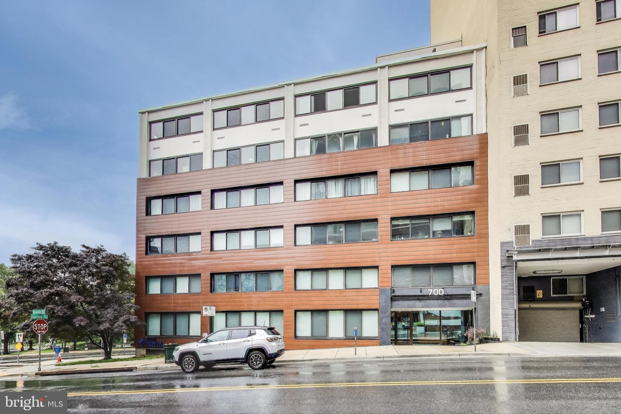 700 Roeder Road, Unit 402 Silver Spring, MD 20910 - Photo 13 of 15 Welcome home!