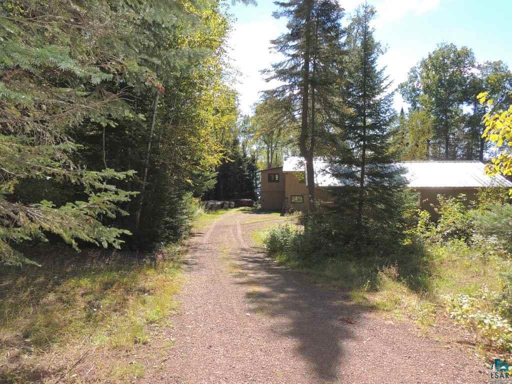16 Devil Point Road Grand Marais, MN 55604 - Photo 15 of 24 Driveway