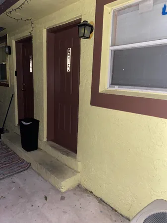 $2,200 | 915 5th Street, West Palm Beach, FL 33401