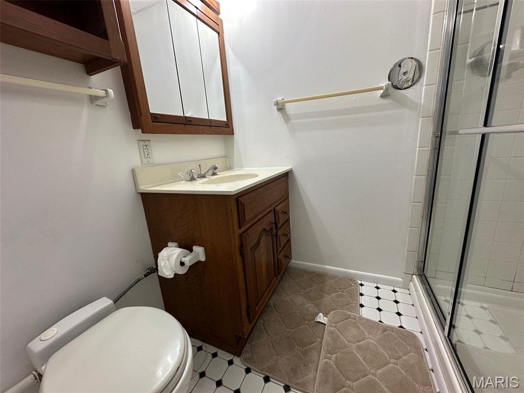 801 Stamper Lane Godfrey, IL 62035 - Photo 14 of 22