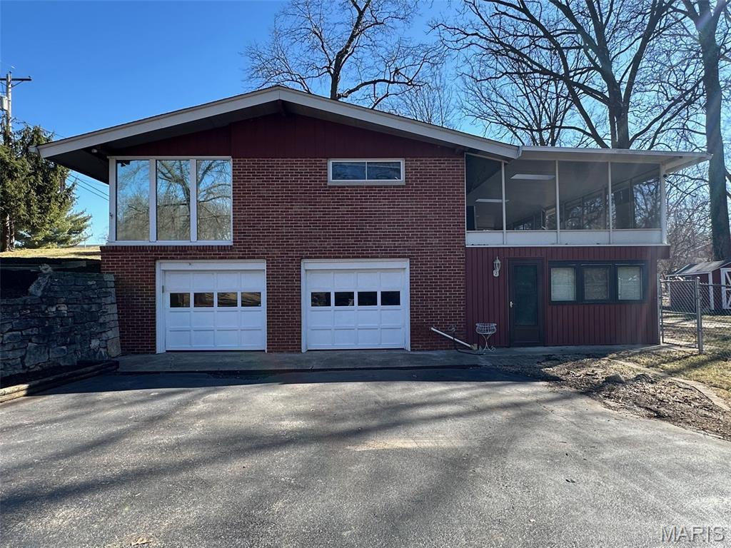 801 Stamper Lane Godfrey, IL 62035 - Photo 2 of 22