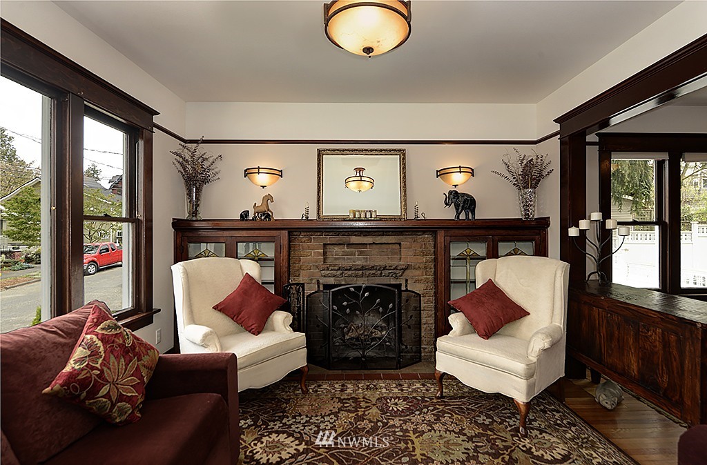 1621 North 53rd Street Seattle, WA 98103 - Photo 3 of 23 Gallery Image 3