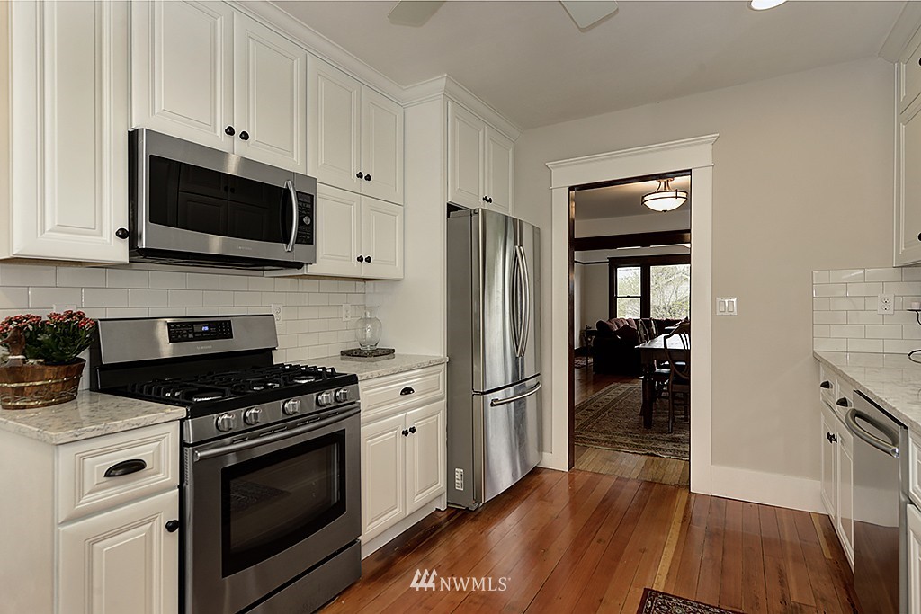 1621 North 53rd Street Seattle, WA 98103 - Photo 8 of 23 Gallery Image 8