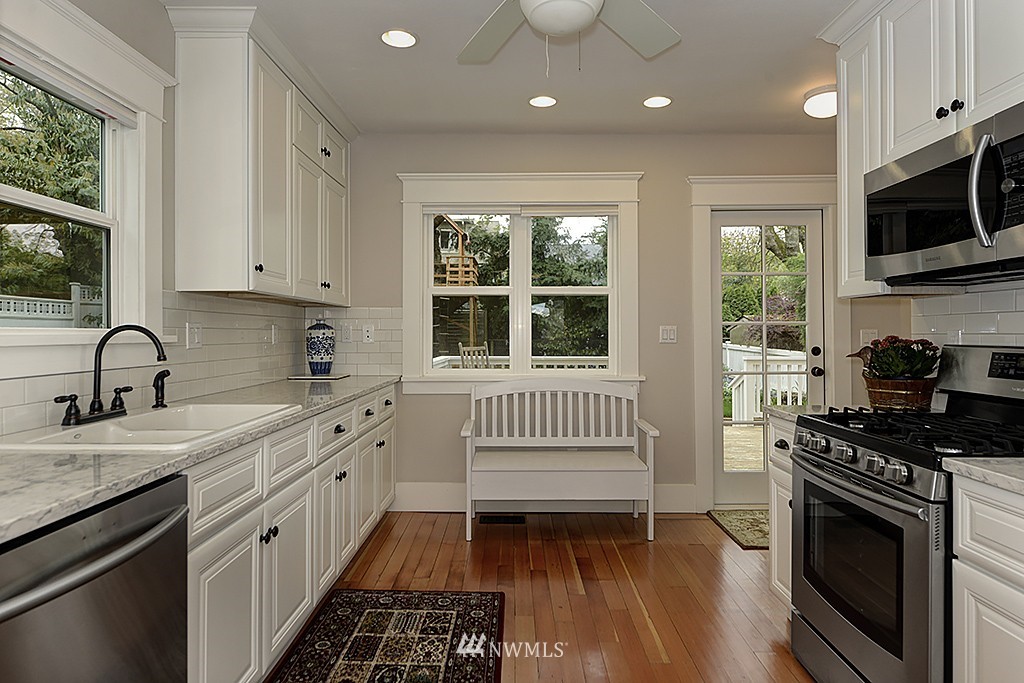1621 North 53rd Street Seattle, WA 98103 - Photo 9 of 23 Gallery Image 9