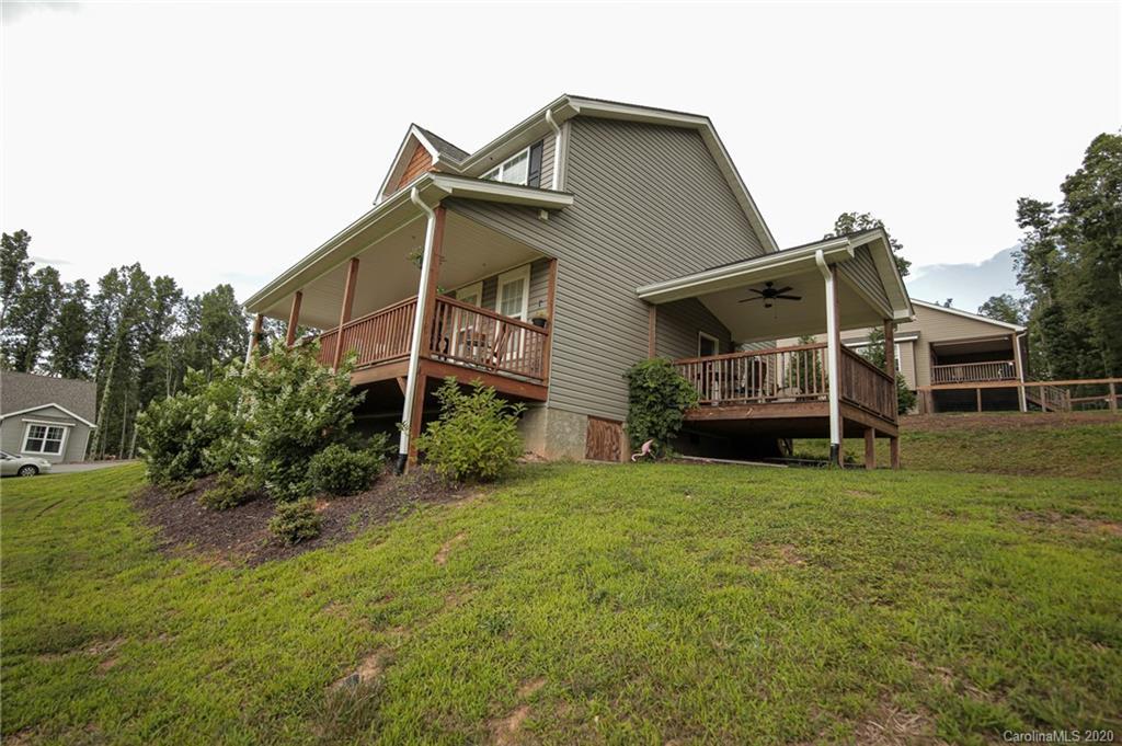 48 Parrot Road Candler, NC 28715 - Photo 4 of 36 Gallery Image 4