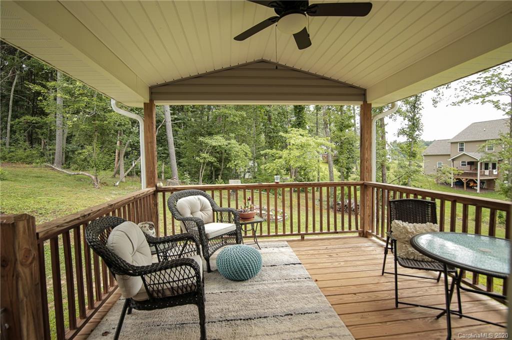 48 Parrot Road Candler, NC 28715 - Photo 34 of 36 Gallery Image 34