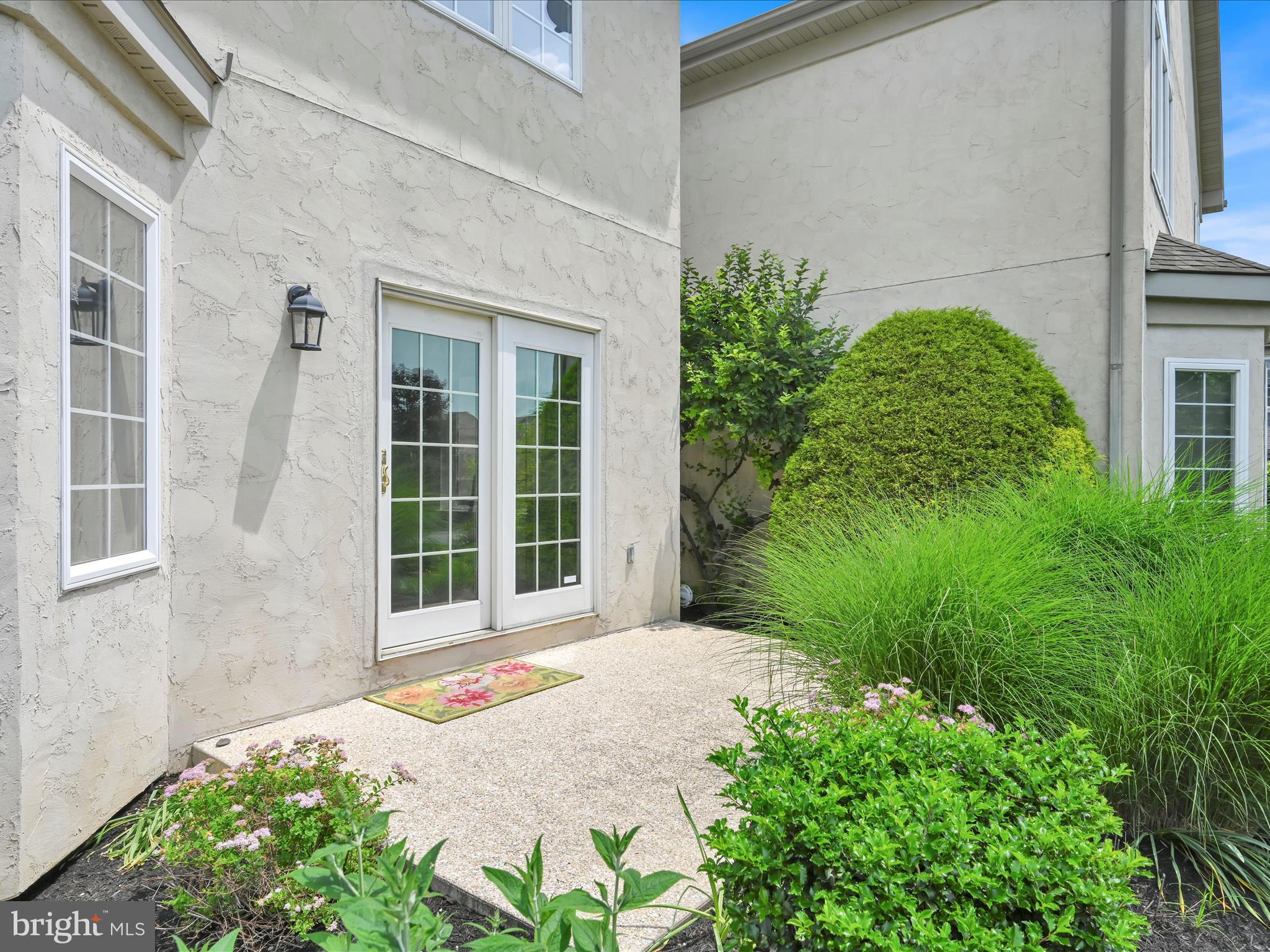 1082 Stillwood Circle Lititz, PA 17543 - Photo 30 of 44 a front view of a house with a garden