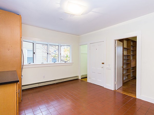 19-25 Rockingham Street Cambridge, MA 02139 - Photo 8 of 22