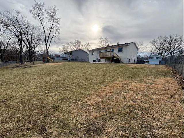 $374,900 | 3012 Scenicwood Lane, Woodridge, IL 60517