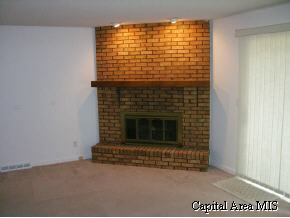 6 Sarah Avenue Springfield, IL 62703 - Photo 4 of 9