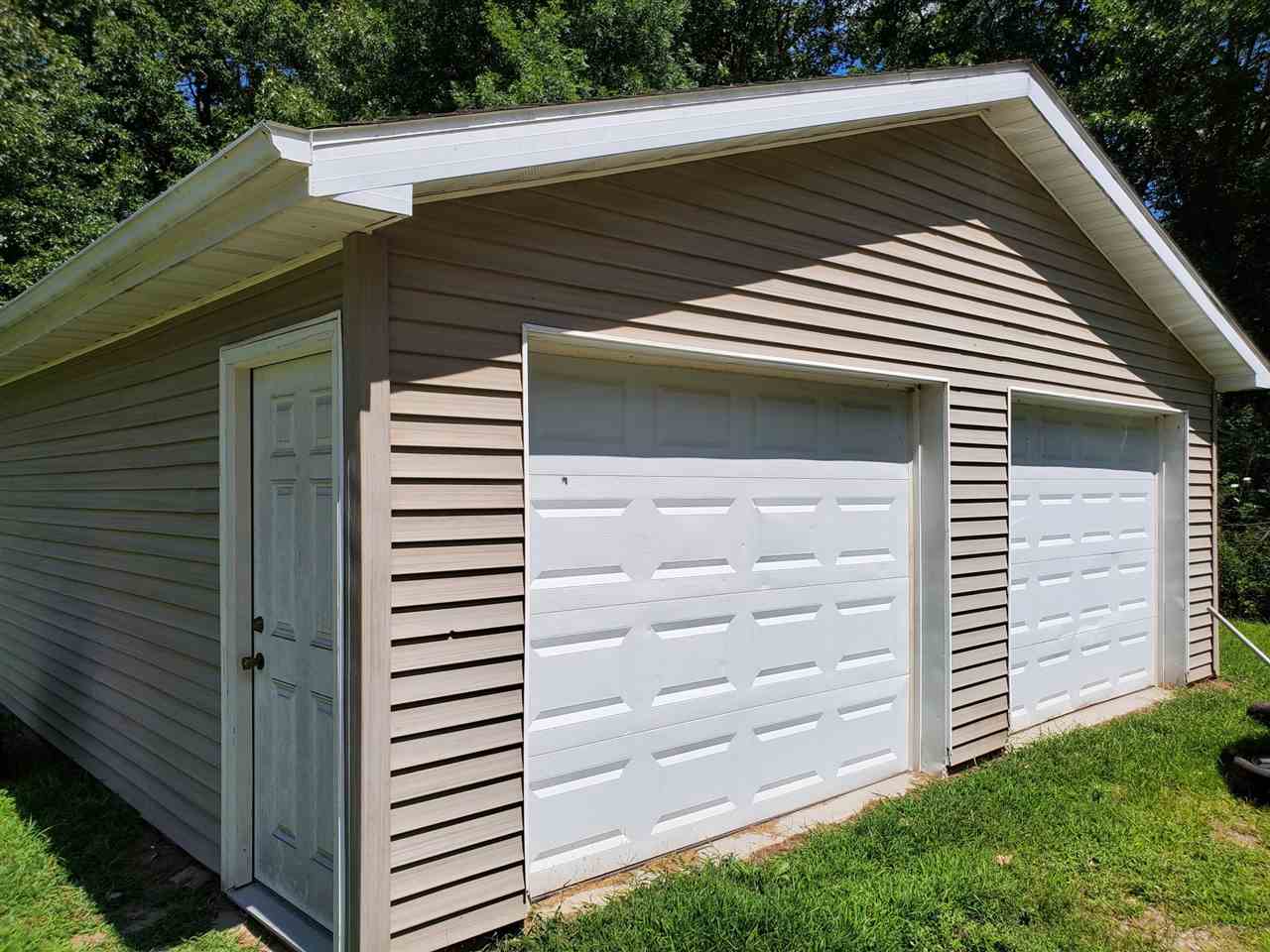 4930 Tyrrell Road Owosso, MI 48867 - Photo 7 of 18 50020305-6.JPG